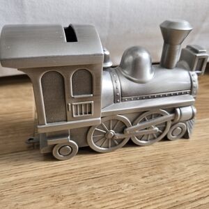 VINTAGE❤️ Piggy Bank Locomotive. Pewter Finish Collectors Item